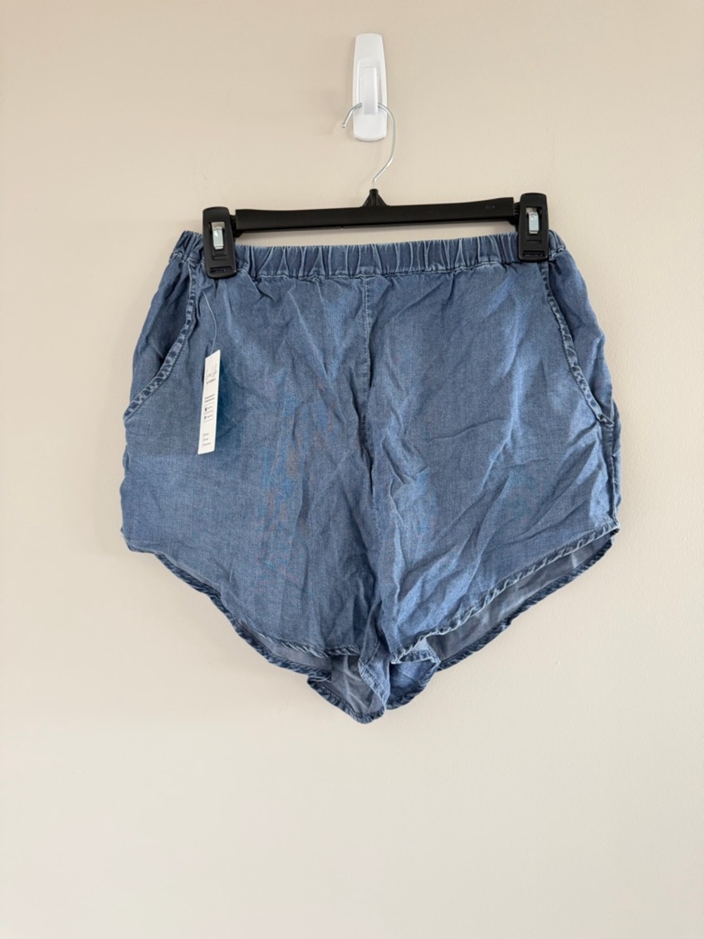 NWT Cupshe‎ Small Chambray Lyocell Shorts Elastic Waist Pull On Relaxed Beachy